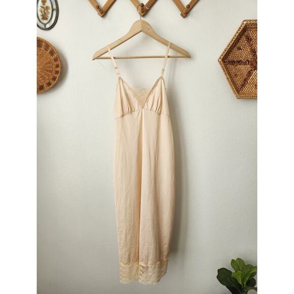 Vtg Henson Kickernick nylon peach slip lace edge old‎ hollywood glam - Picture 1 of 8